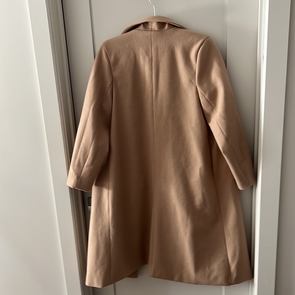 Coat - Picture 4 of 4